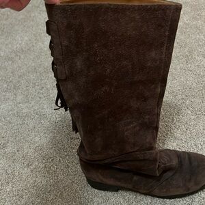 Women’s brown suede boots size 9